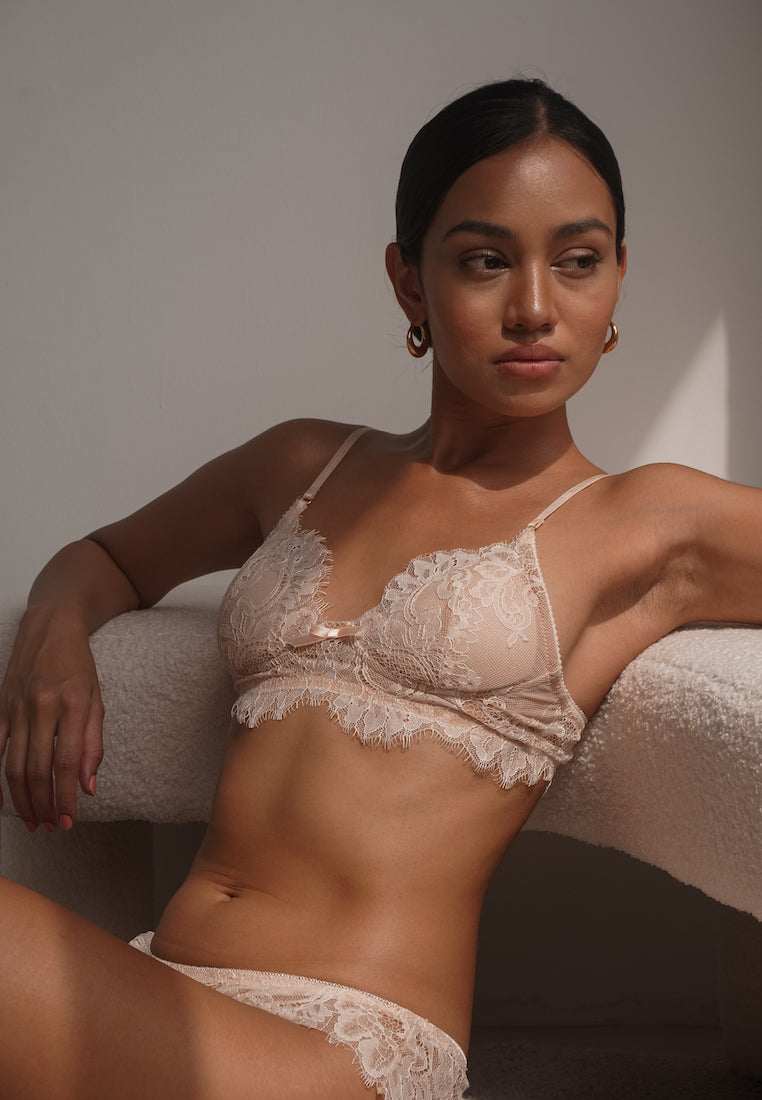    Lover-champagne-nude-bra-lace-bralette-singapore-ashley-summer-co_1