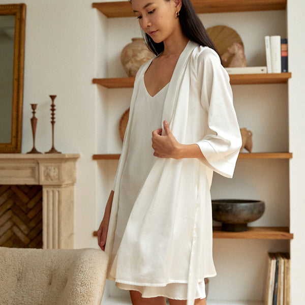 White dress clearance with kimono